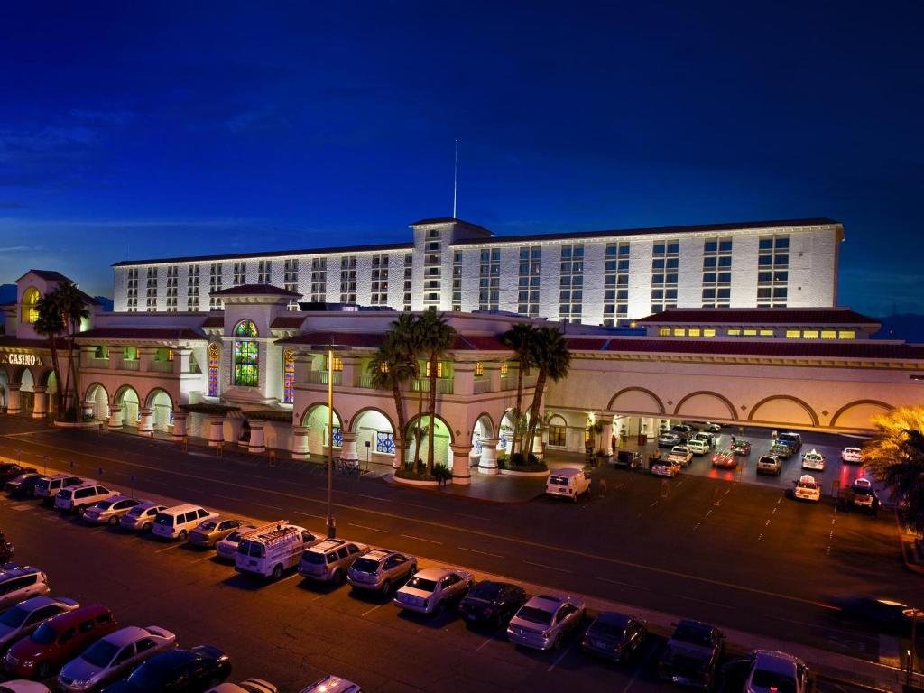 Ο πειρασμός της πολυτέλειας: Gold Coast Hotel and Casino στο Λας Βέγκας, Νεβάδα